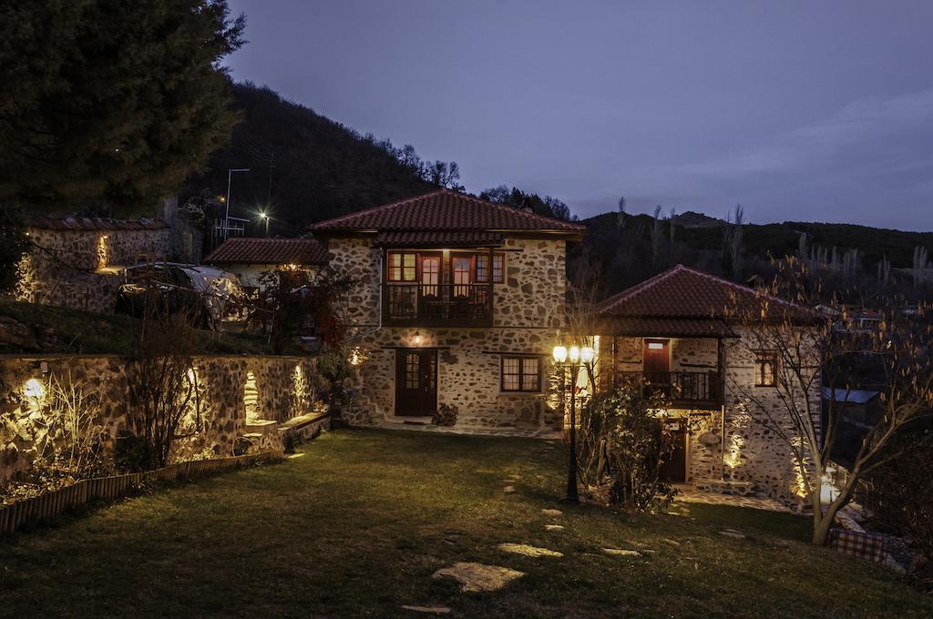 Villas De Luna Sidhirokhorion Ngoại thất bức ảnh